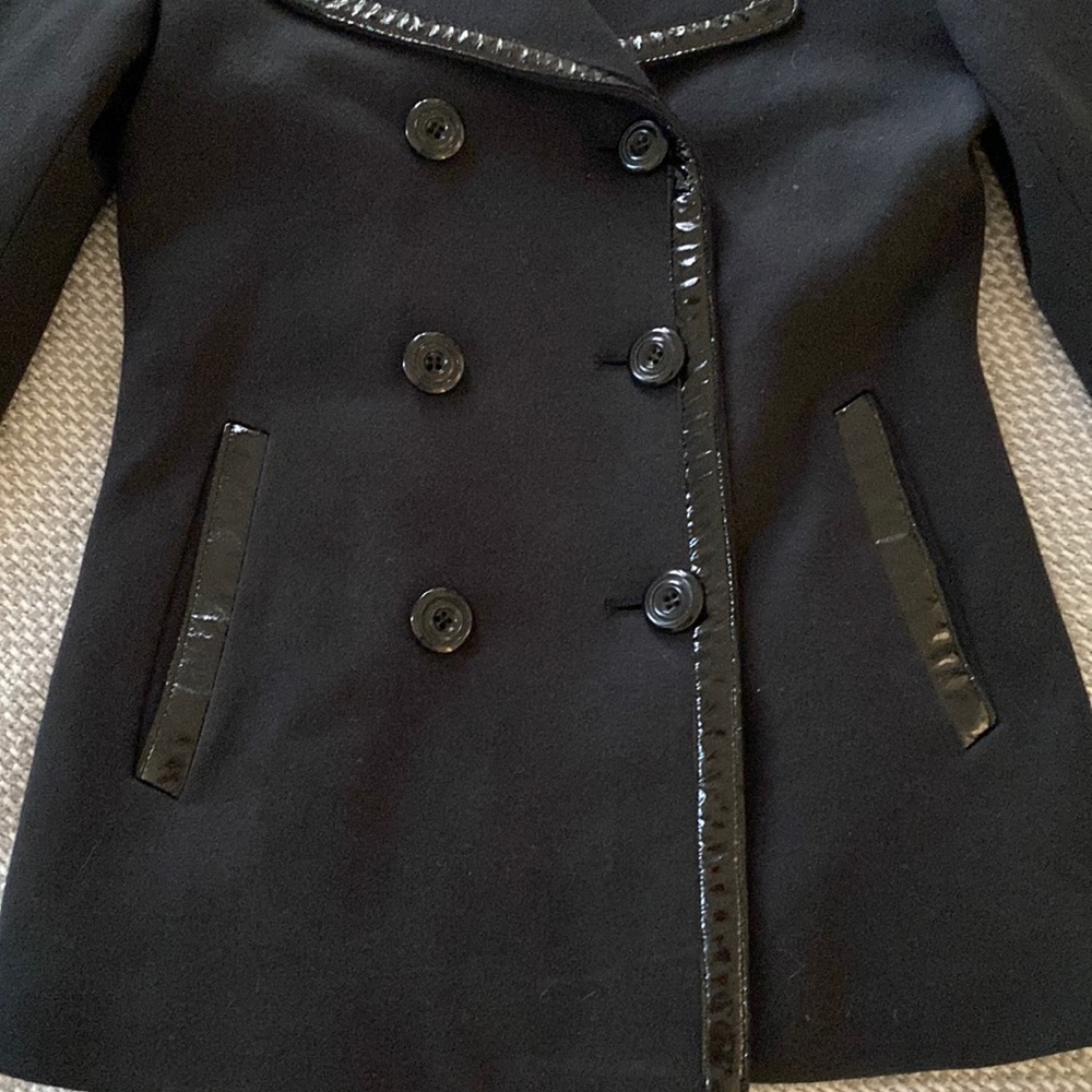Priorities Jacket - Picture 3 of 8